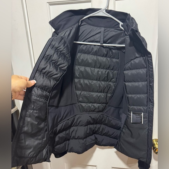 lululemon athletica Midnight Black Puffer Jacket - Picture 8 of 10
